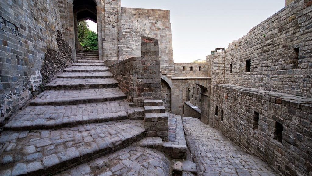 Kangra Fort, Kangra: Top forts in India