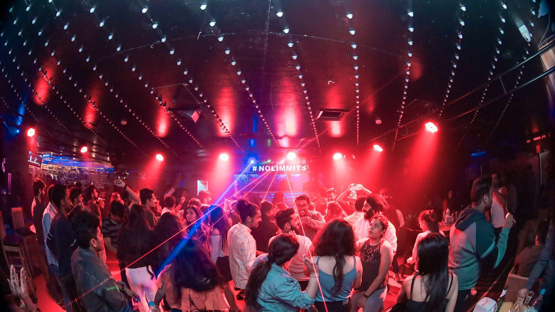 no-limits-cafe-bangalore