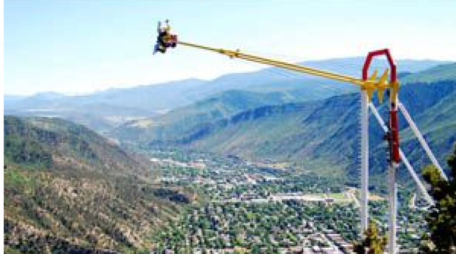 Giant Canyon Swing - Tallest Roller Coaster Ride 