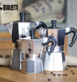 Bialetti Moka Express 3 Coffee Machine