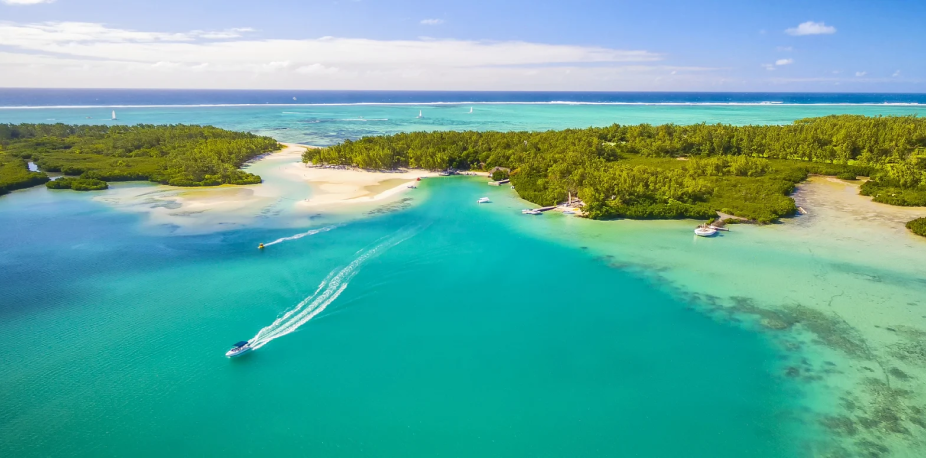 Ile aux Cerfs- Mauritius