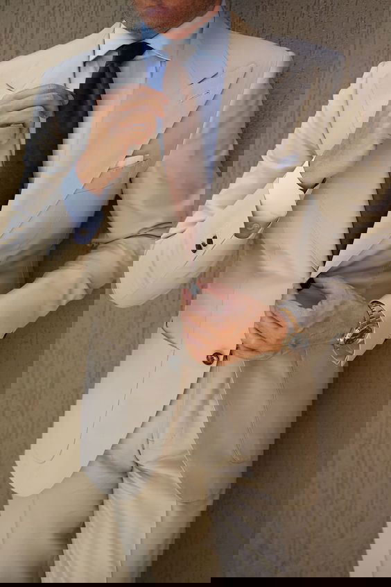 dress for men in wedding