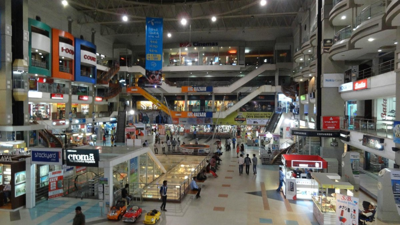 Largest Malls in Ahmadabad | Himalaya Mall