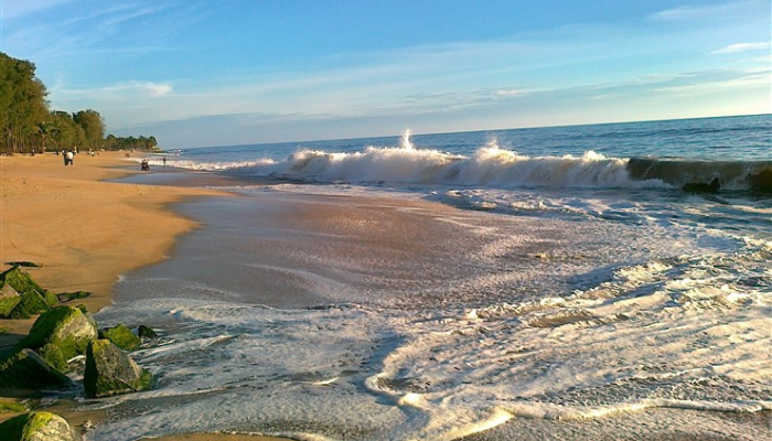 Beaches near Mangalore Ullal Beach