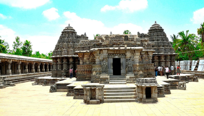 Best Places to visit in Mysore | Somnathpur Temple mysore