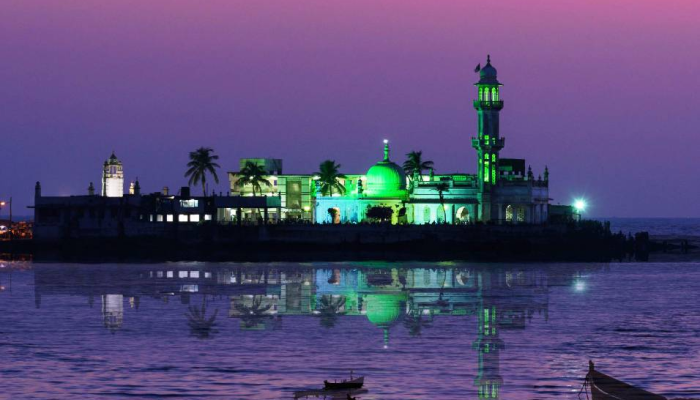 Best Places to Visit in Mumbai | haji ali dargah mumbai