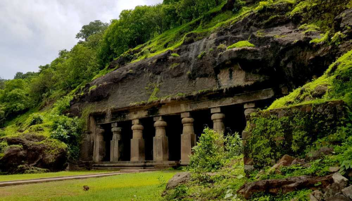 Best Places to Visit in Mumbai | Elephanta Caves mumbai