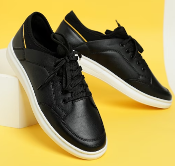 Highlander Men Black Sneakers