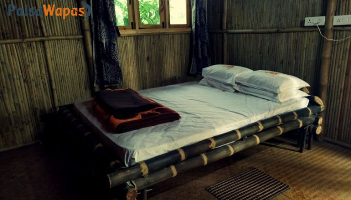 suggee-resort-couple-huts