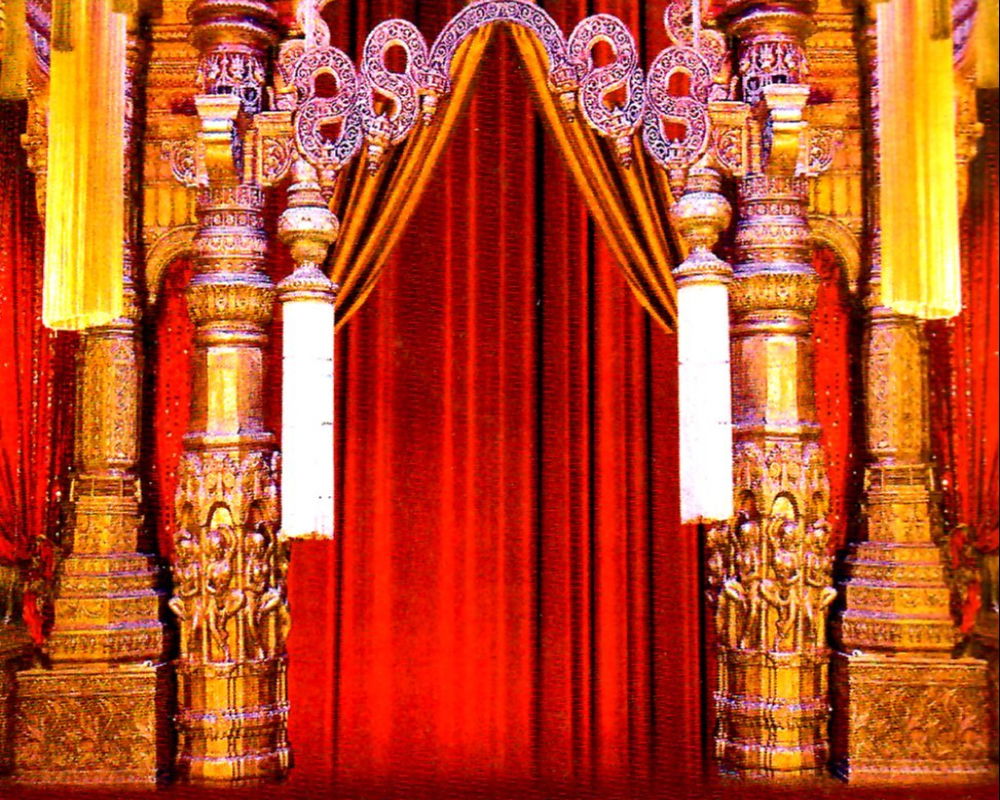 Banner Decoration | GANESH PUJA DECORATION IDEAS