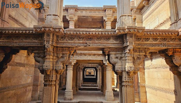 Adalaj Stepwell
