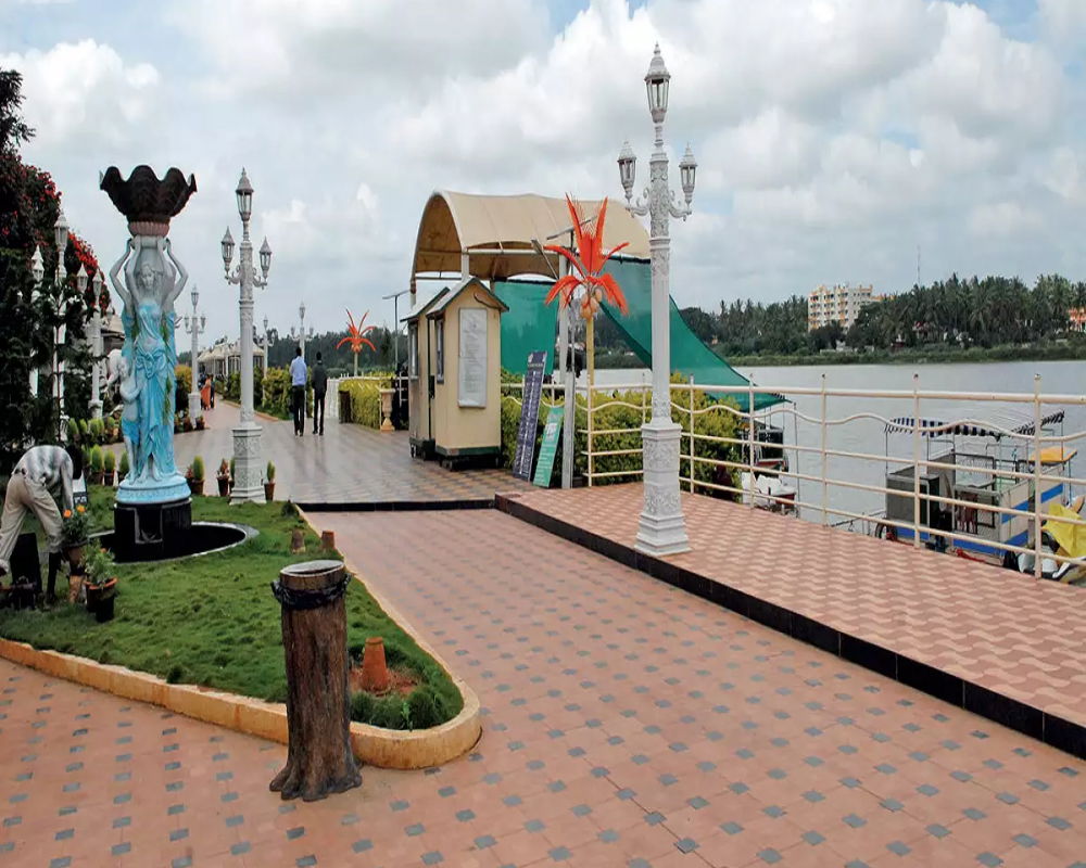 Lumbini Gardens | PLACES TO VISIT IN BANGALORE FOR COUPLES