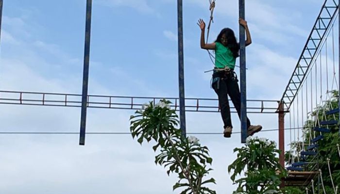 elim resort price for one day