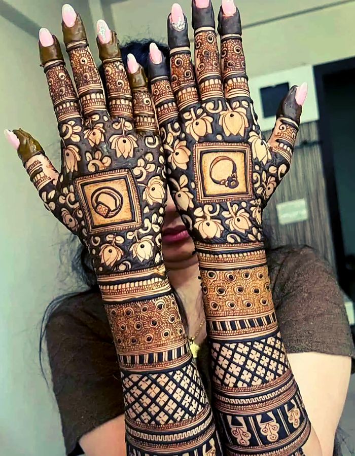 easy mehndi designs for back hand 