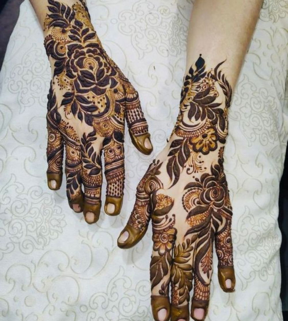 flower simple mehndi design for back hand 
