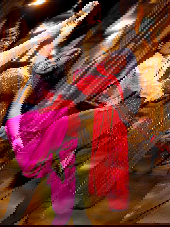 rab ne bana di jodi | bollywood theme dress ideas