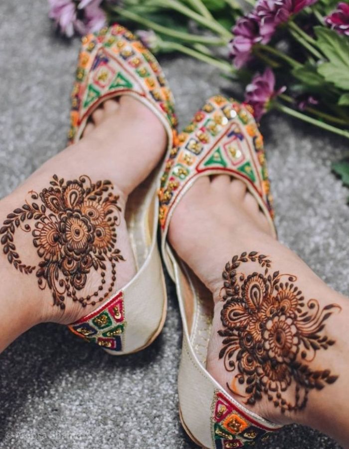 leg mehendi designs