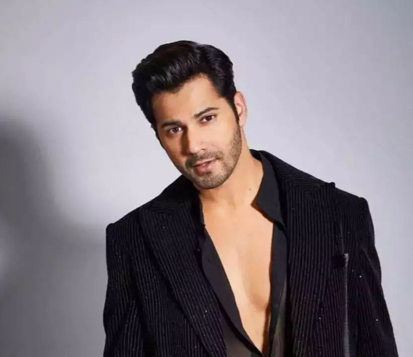 VARUN DHAWAN | most handsome bollywood actor