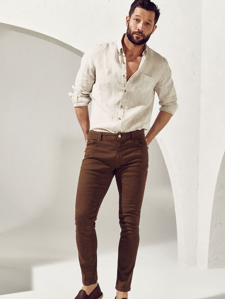 Brown Pant Matching with White Shirt | brown color pant matching shirt