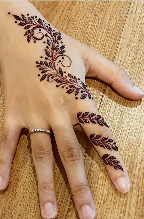 simple mehndi design for diwali