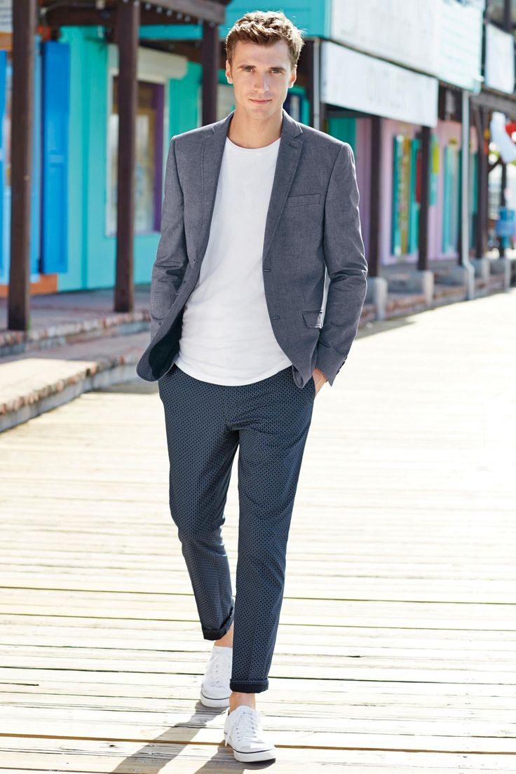 white t shirt with grey blazer combinations