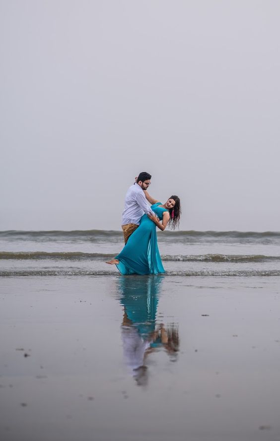 photo poses for couple