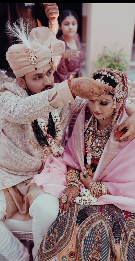 poses for couples photos