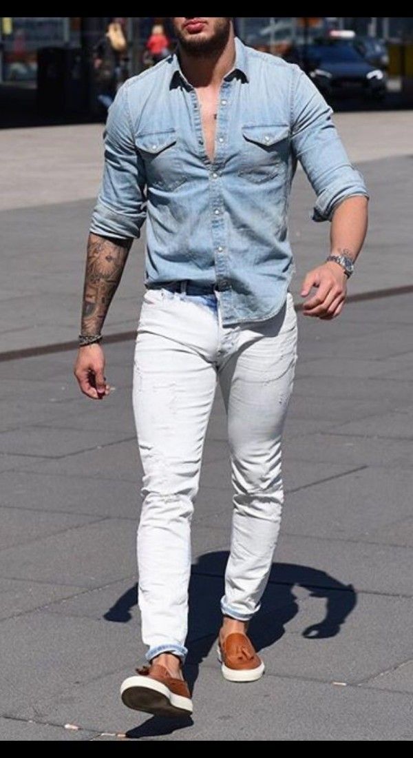 White Jeans with a Light Blue Shirt | white jeans combination
