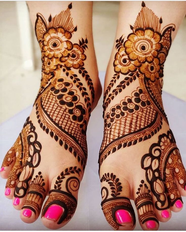 arabic leg mehendi design